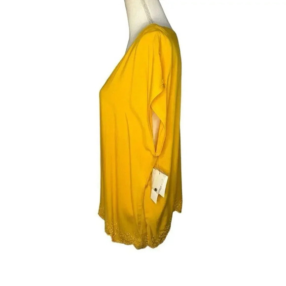 NEW Liz Claiborne Women’s Large Mineral Yellow Dolman Top Decorative Hem‎ NWT - Picture 2 of 7